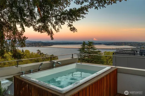 $3,785,000 | 420 34th Avenue, Seattle, WA 98122
