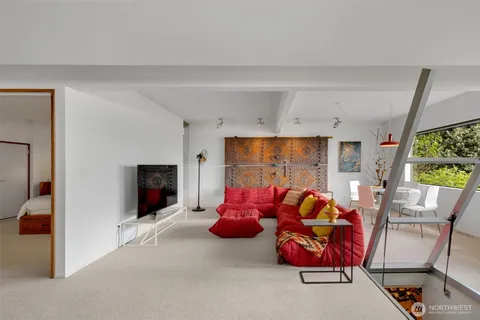 $3,785,000 | 420 34th Avenue, Seattle, WA 98122