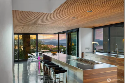 $3,785,000 | 420 34th Avenue, Seattle, WA 98122