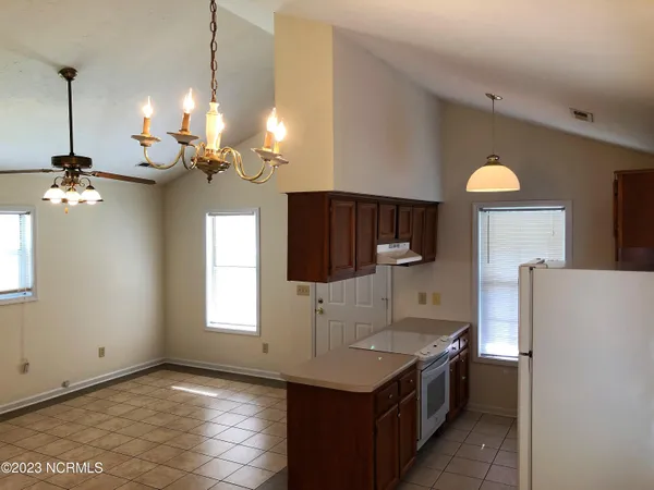 $1,500 | 3814 Fawn Creek Drive, Wilmington, NC 28409