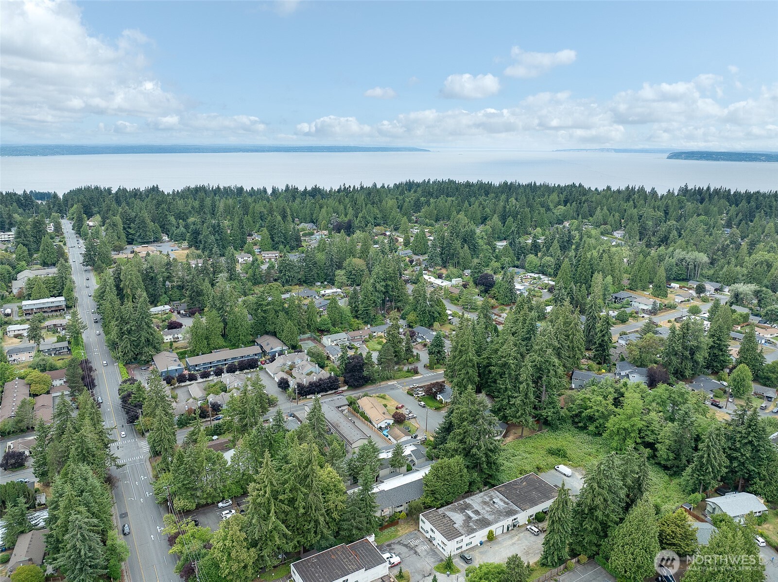 7901 196th Street Southwest, Unit 22 Edmonds, WA 98026 - Photo 30 of 34