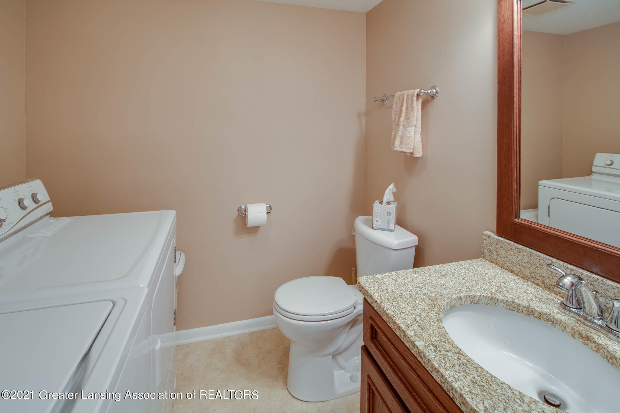 4744 Wilcox Road Holt, MI 48842 - Photo 28 of 41 4744_Wilcox_CASSIE-43