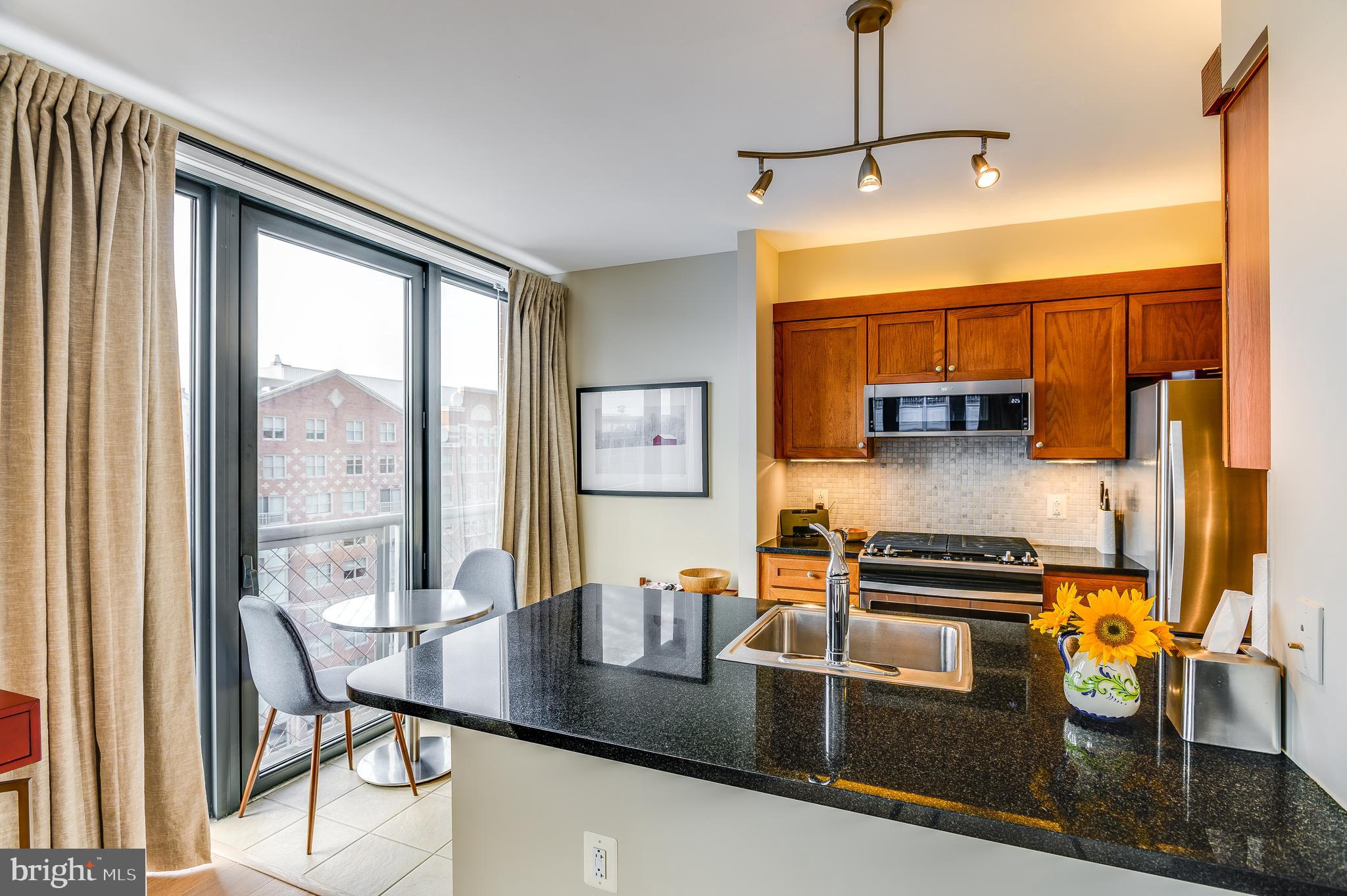 631 D Street Northwest, Unit 1133 Washington, DC 20004 - Photo 20 of 94