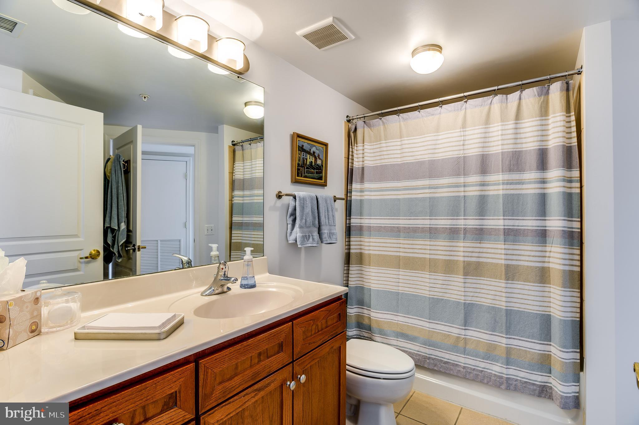 631 D Street Northwest, Unit 1133 Washington, DC 20004 - Photo 37 of 94