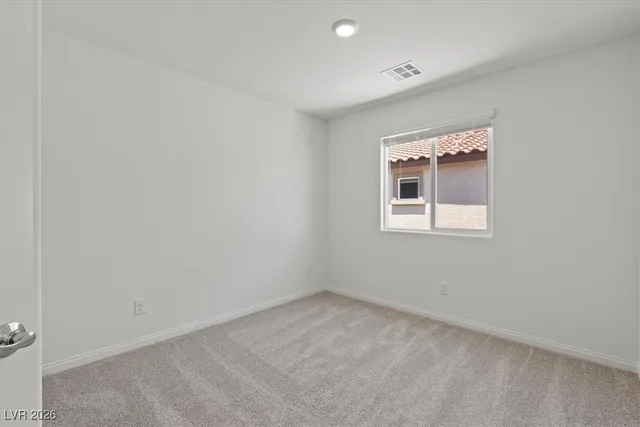 $2,400 | 7660 Love Spgs Lane, North Las Vegas, NV 89084