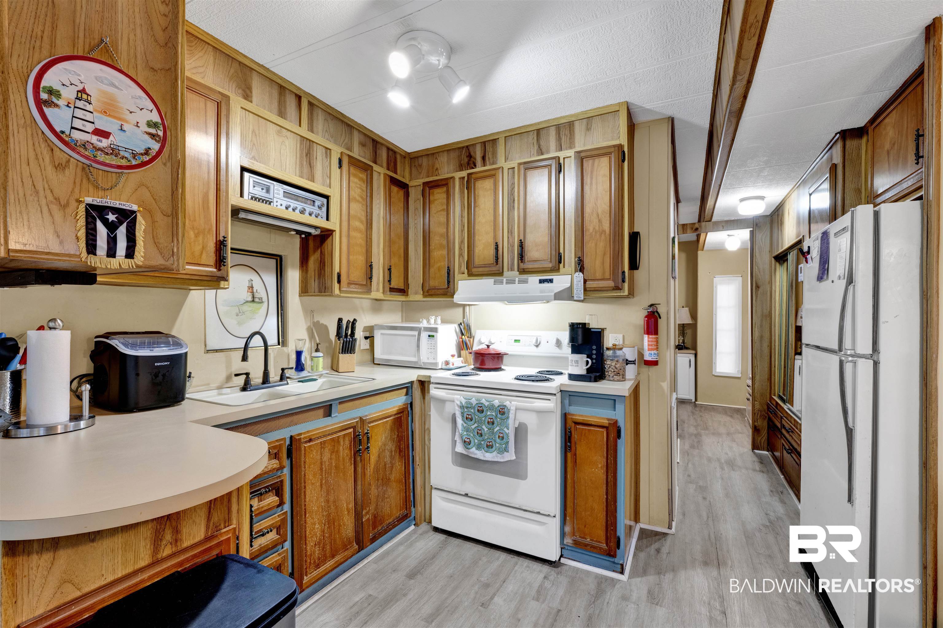 489 Elberta Loop Lillian, AL 36549 - Photo 7 of 42 Kitchen
