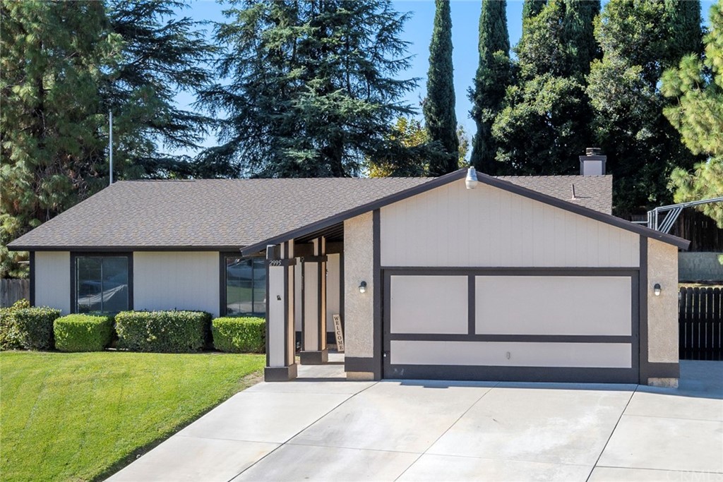 2995 North Chestnut Street Rialto, CA 92376 - Photo 1 of 1