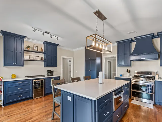 $550,000 | 916 Hillcrest Court, Tallahassee, FL 32308