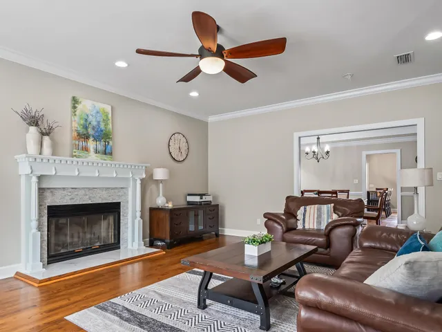 $550,000 | 916 Hillcrest Court, Tallahassee, FL 32308