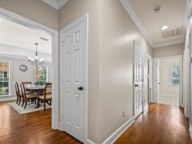 $550,000 | 916 Hillcrest Court, Tallahassee, FL 32308