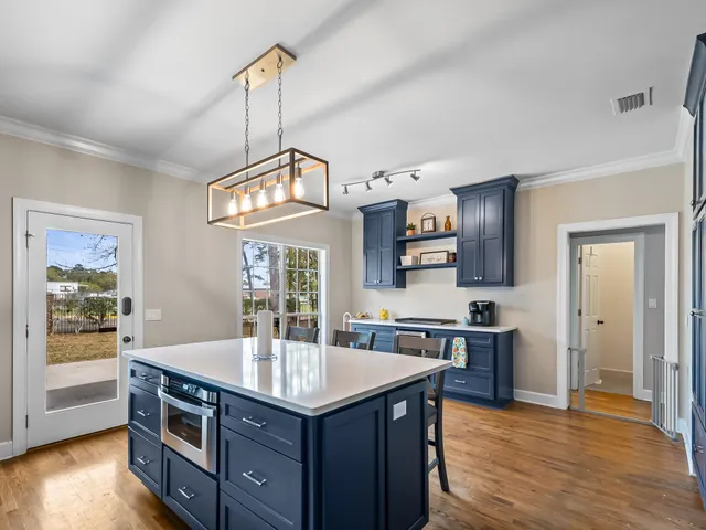 $550,000 | 916 Hillcrest Court, Tallahassee, FL 32308