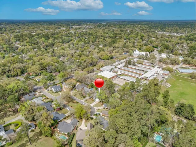 $550,000 | 916 Hillcrest Court, Tallahassee, FL 32308