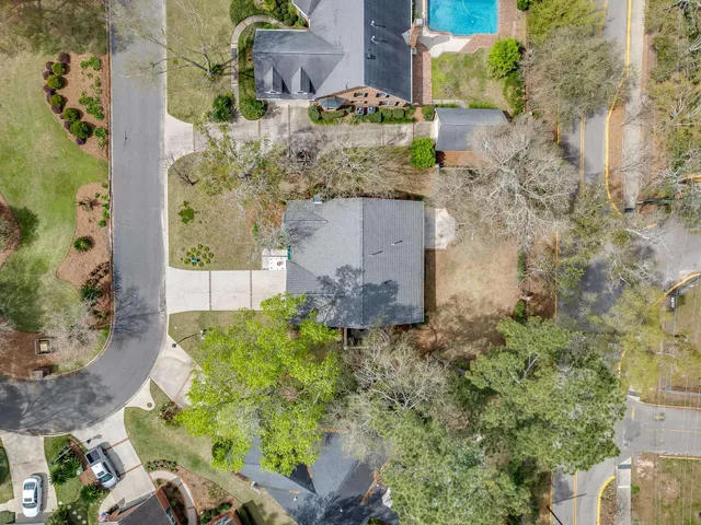 $550,000 | 916 Hillcrest Court, Tallahassee, FL 32308