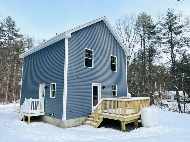 $425,000 | 6 Moose Drive, Limerick, ME 04048