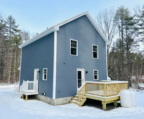 $425,000 | 6 Moose Drive, Limerick, ME 04048