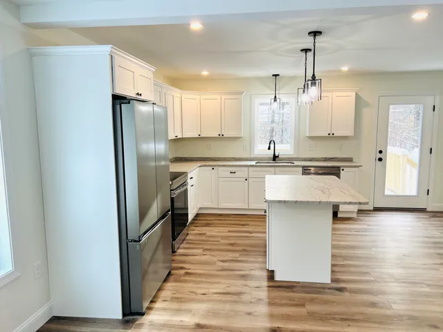 $425,000 | 6 Moose Drive, Limerick, ME 04048