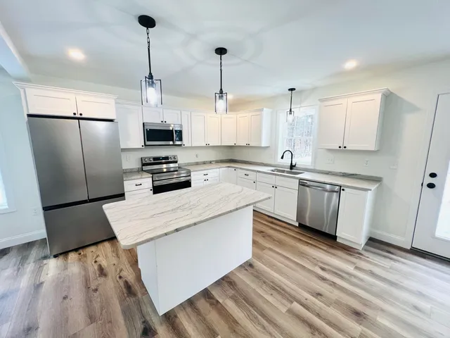 $425,000 | 6 Moose Drive, Limerick, ME 04048