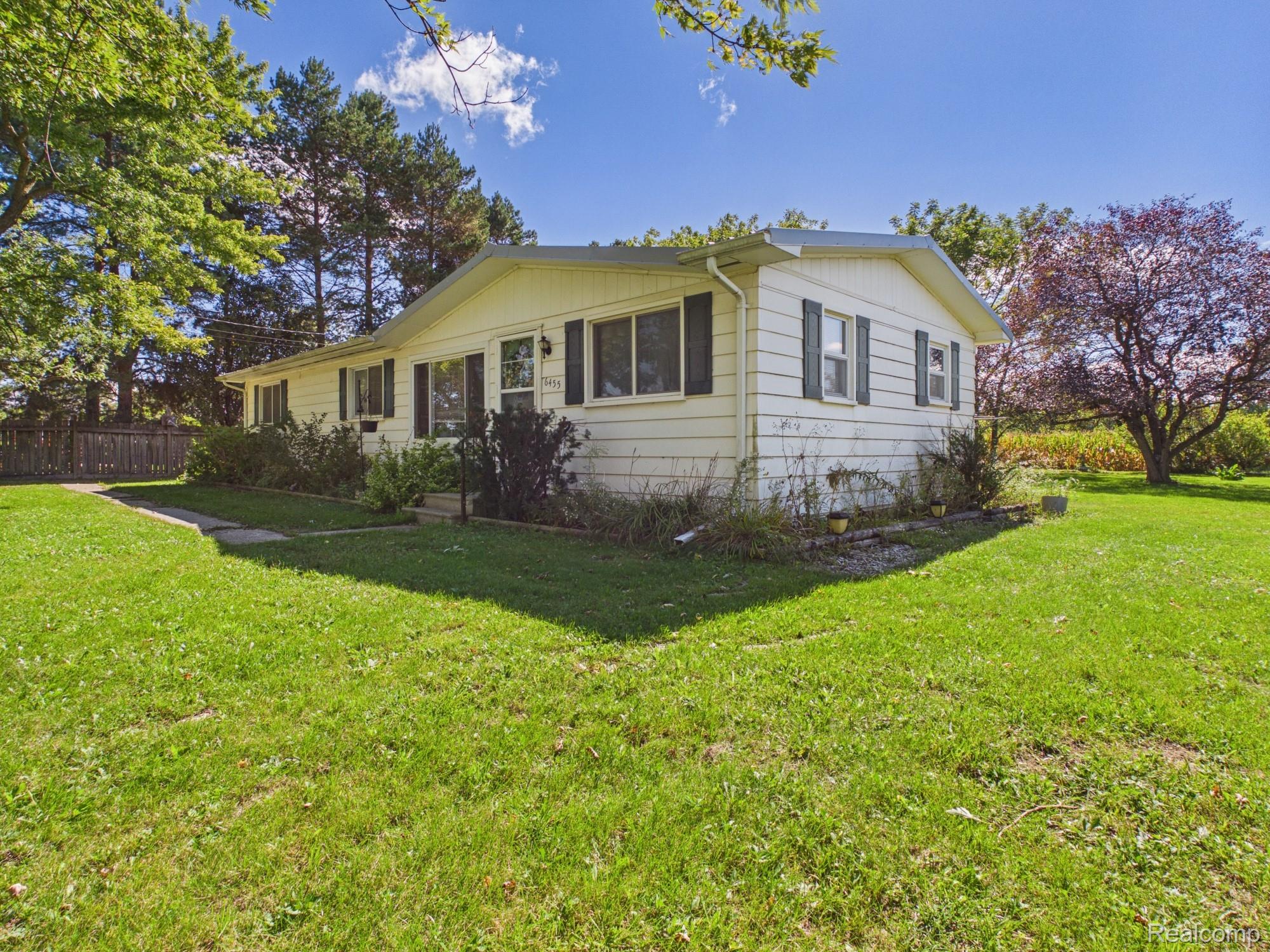 6455 Mayville Road Marlette, MI 48453 - Photo 3 of 27 CAM06342G6-PR0058-STILL003.jpg