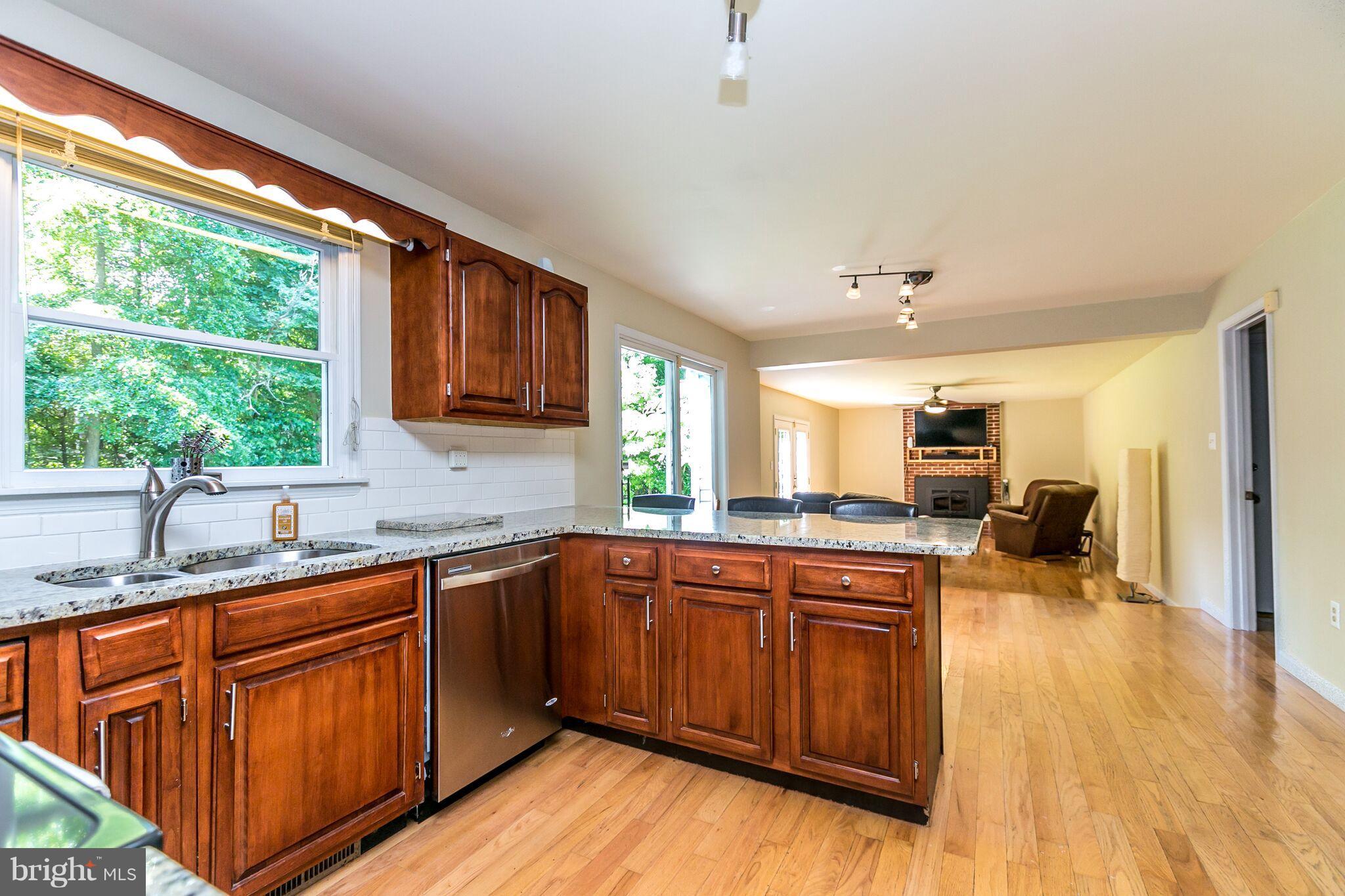 1667 Disney Road Severn, MD 21144 - Photo 11 of 28 Kitchen
