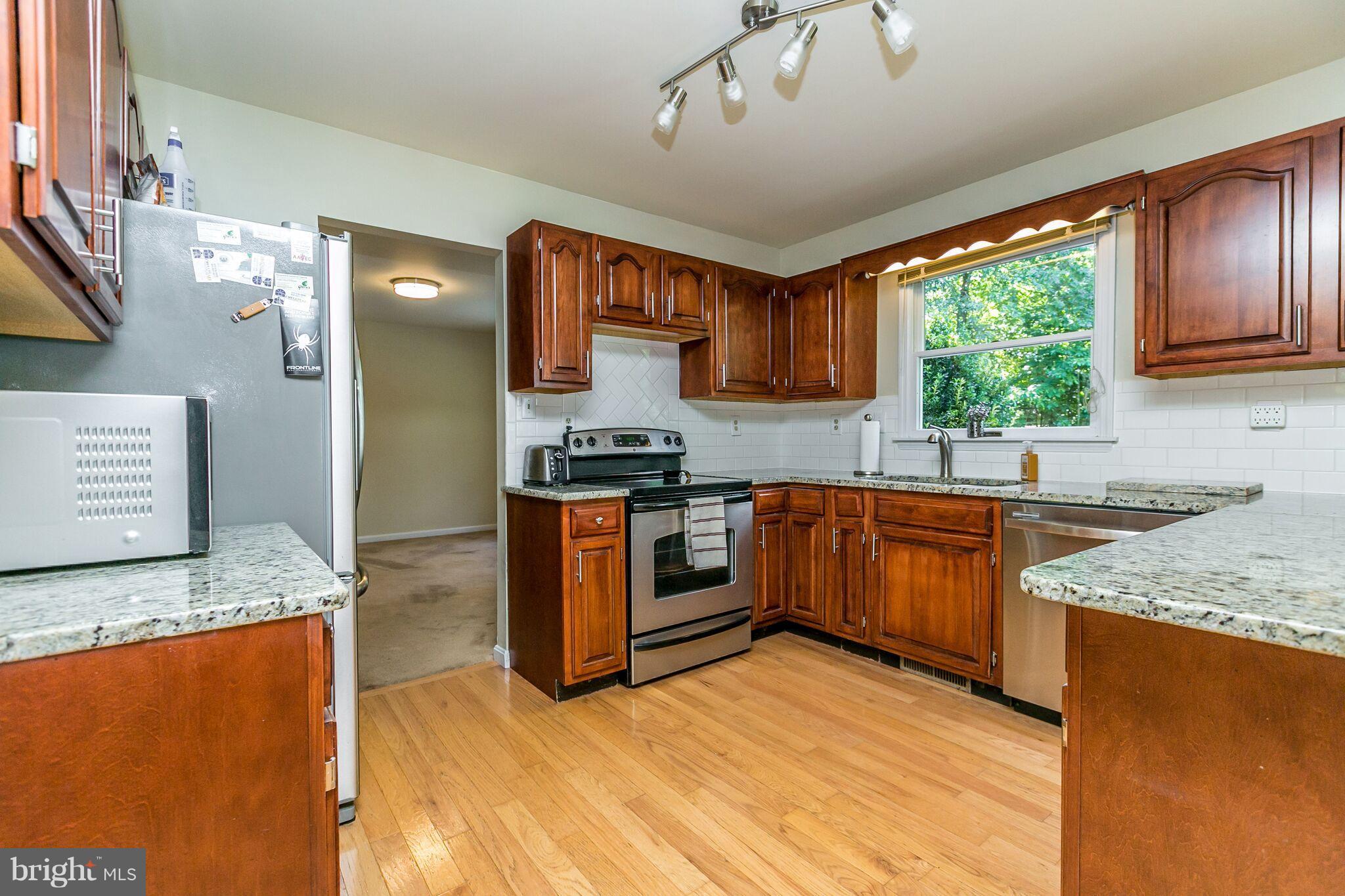 1667 Disney Road Severn, MD 21144 - Photo 9 of 28 Updated kitchen