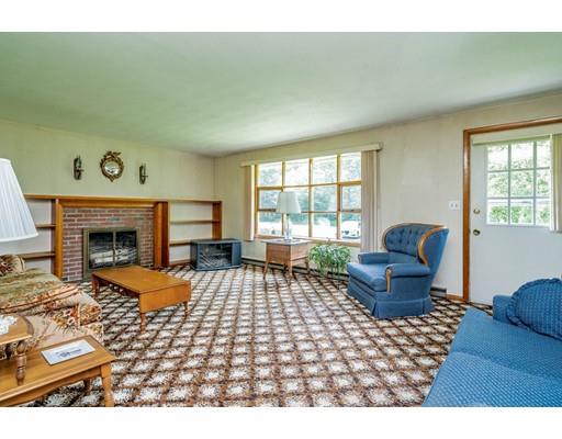 1468 Piper Road West Springfield, MA 01089 - Photo 18 of 38 Gallery Image 18