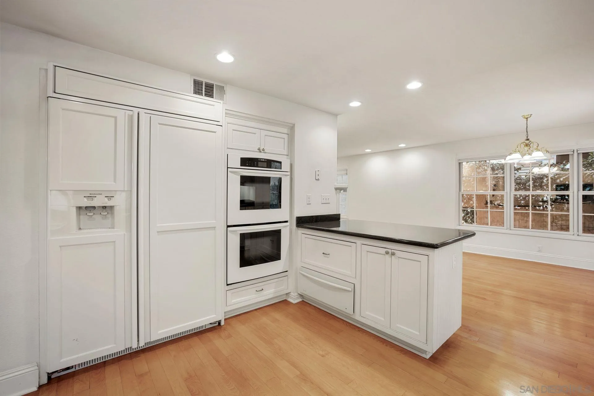 2730 Fernglen Road Carlsbad, CA 92008 - Photo 13 of 25 Gallery Image 13