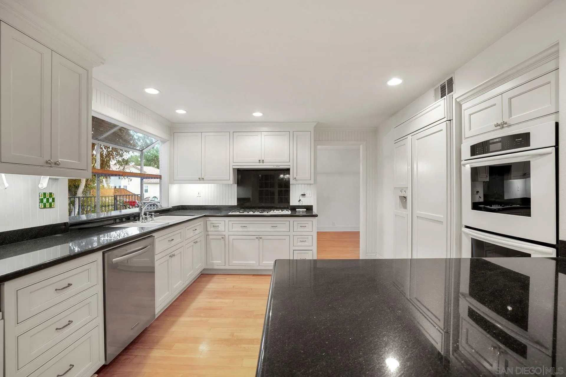 2730 Fernglen Road Carlsbad, CA 92008 - Photo 14 of 25 Gallery Image 14