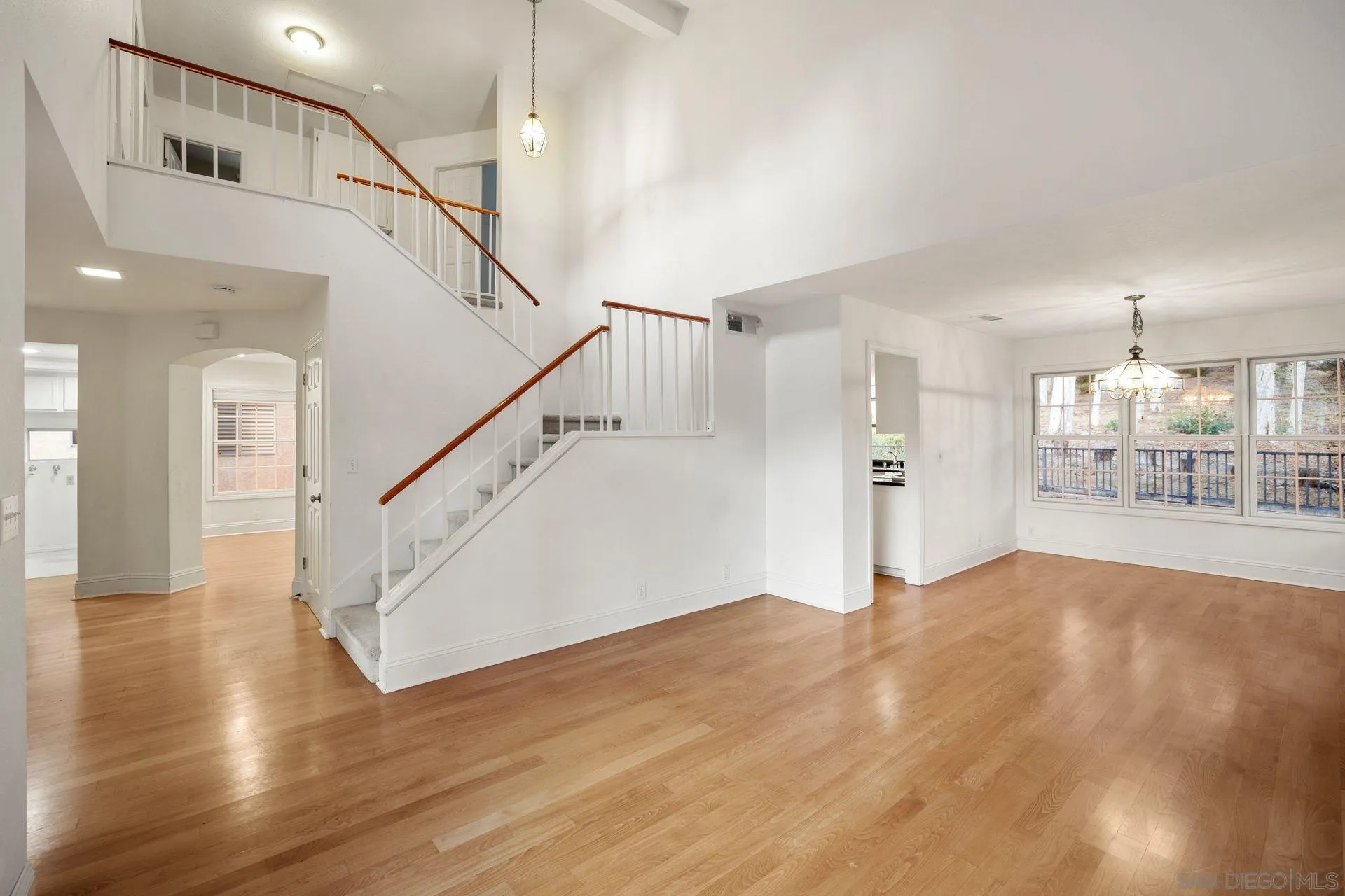 2730 Fernglen Road Carlsbad, CA 92008 - Photo 7 of 25 Gallery Image 7