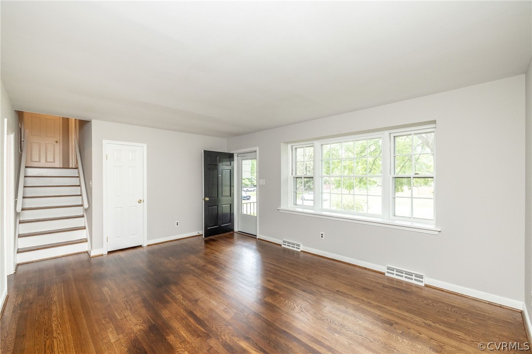 10430 Epsilon Road Richmond, VA 23235 - Photo 4 of 24 Freshly Refinished Hardwoods.