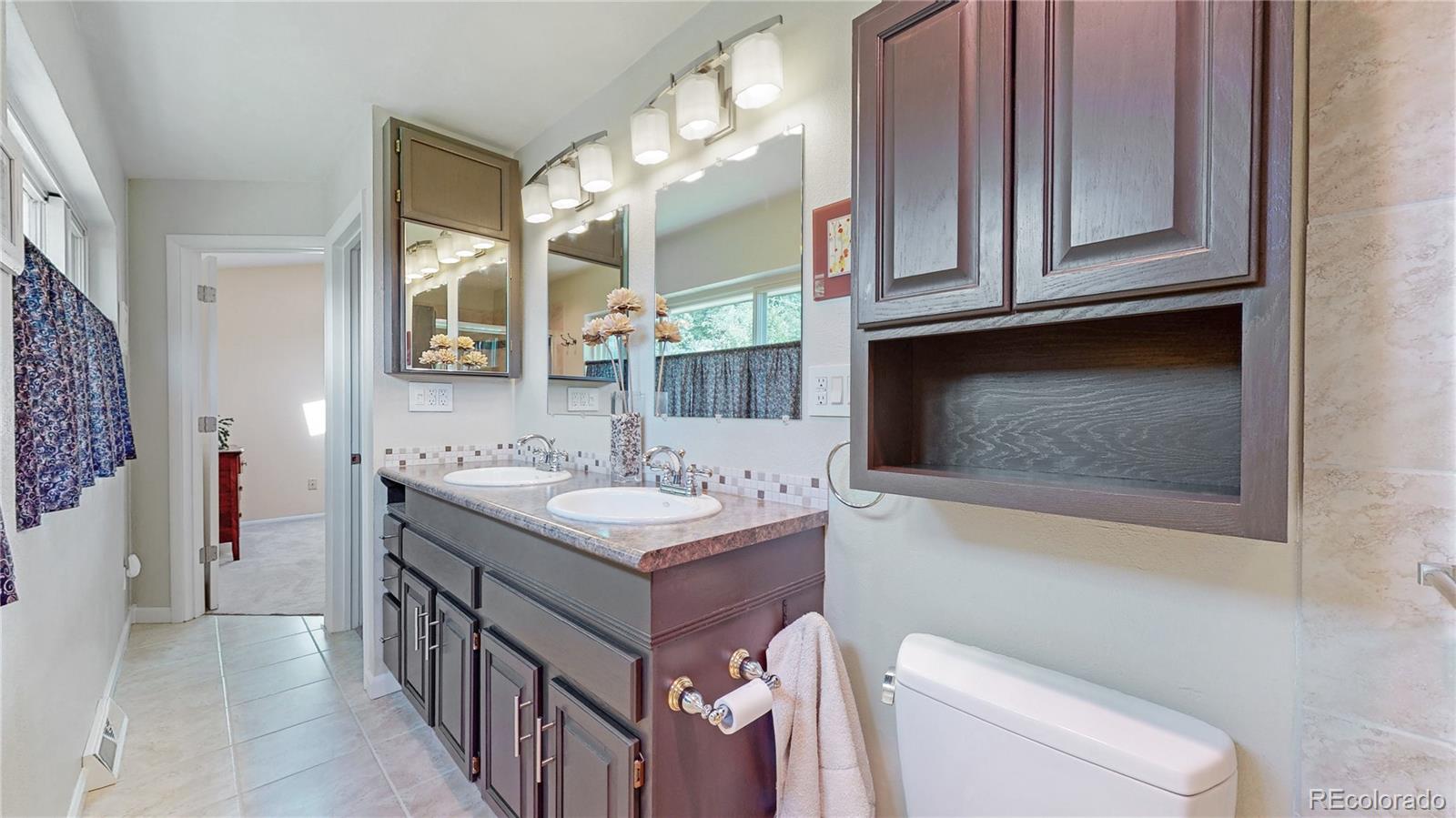 3395 Ward Road Wheat Ridge, CO 80033 - Photo 14 of 39