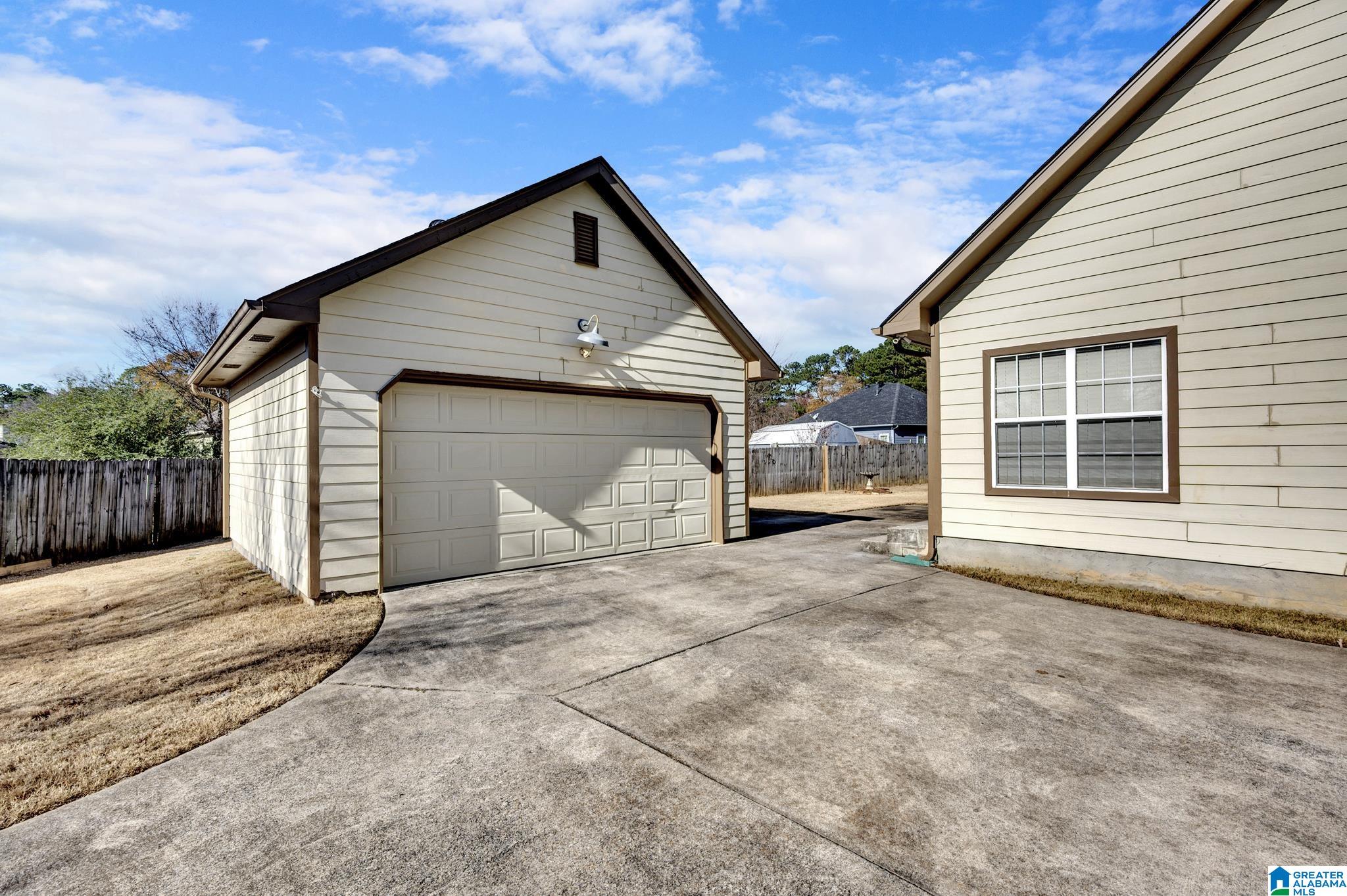 2030 Culbreth Circle Leeds, AL 35094 - Photo 25 of 30