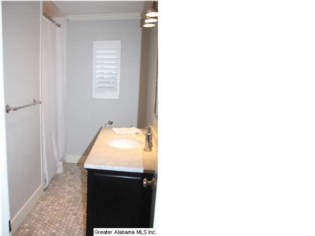 2430 Shades Crest Road Birmingham, AL 35216 - Photo 24 of 28