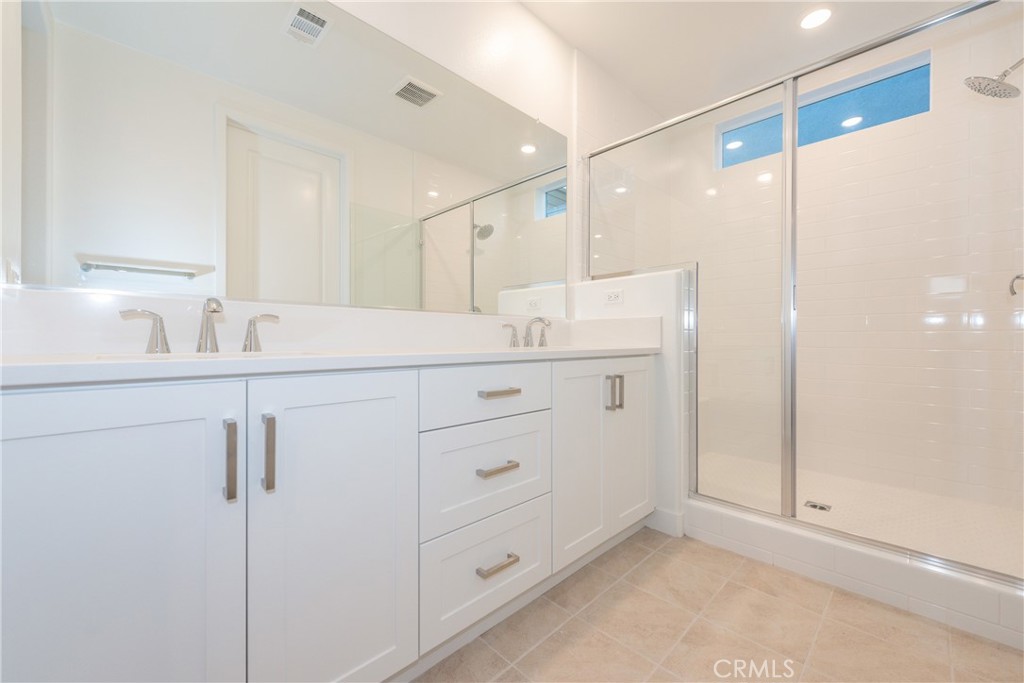 160 Sentosa Irvine, CA 92618 - Photo 19 of 29