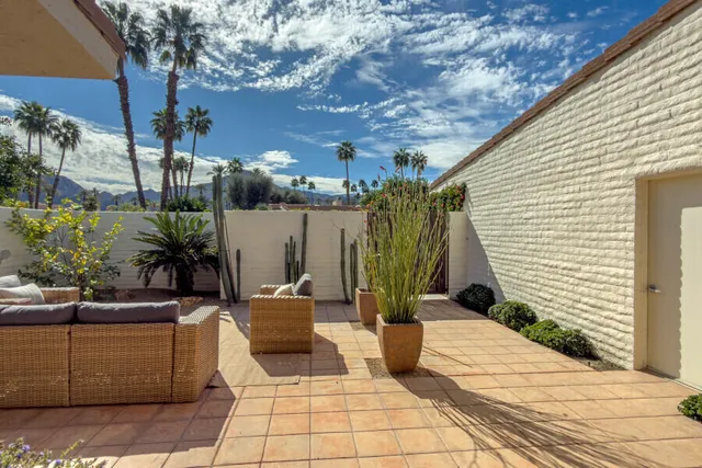 $1,120,000 | 75768 Valle Vista Drive, Indian Wells, CA 92210