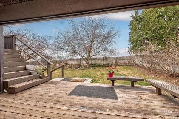 $425,000 | 1242 Southwest 11th Avenue, Ontario, OR 97914