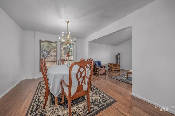 $425,000 | 1242 Southwest 11th Avenue, Ontario, OR 97914