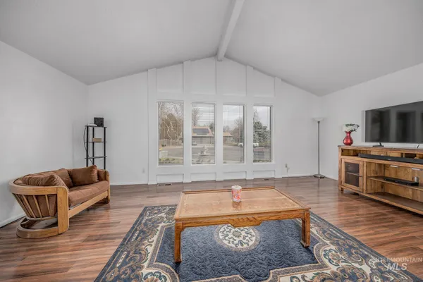 $425,000 | 1242 Southwest 11th Avenue, Ontario, OR 97914