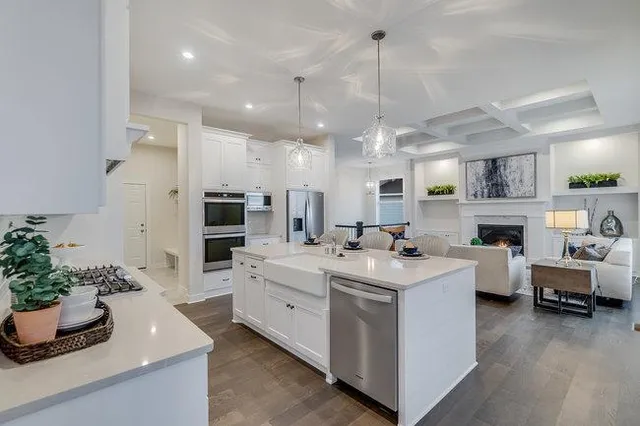 $975,350 | 5750 Freeland Court North, Hugo, MN 55038