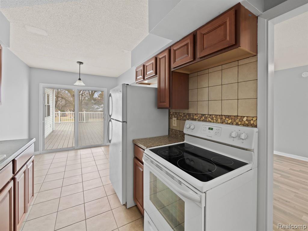 46733 Shelby Road Utica, MI 48317 - Photo 9 of 25