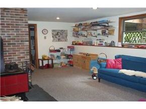 9 Greensboro Road Hanover, NH 03755 - Photo 3 of 4 Gallery Image 3