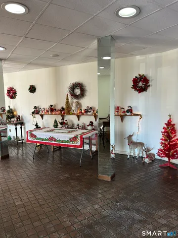 $238,000 | 1700 Broadbridge Avenue, Unit A14, Stratford, CT 06614