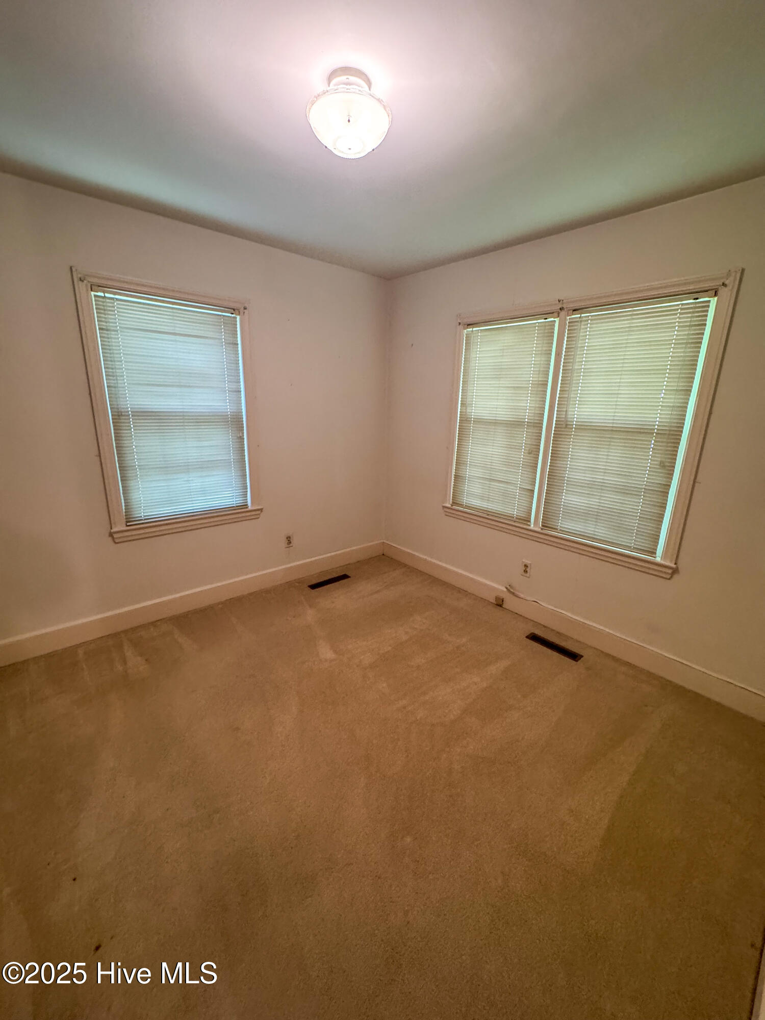 4237 Washington Street Ayden, NC 28513 - Photo 4 of 21 Bedroom 2