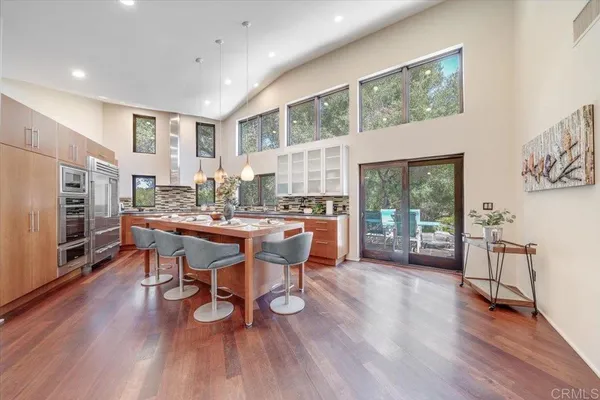 $2,249,000 | 16285 Oak Creek Trail, Poway, CA 92064