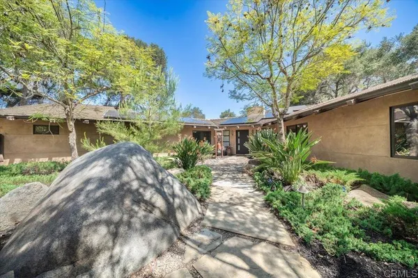 $2,249,000 | 16285 Oak Creek Trail, Poway, CA 92064