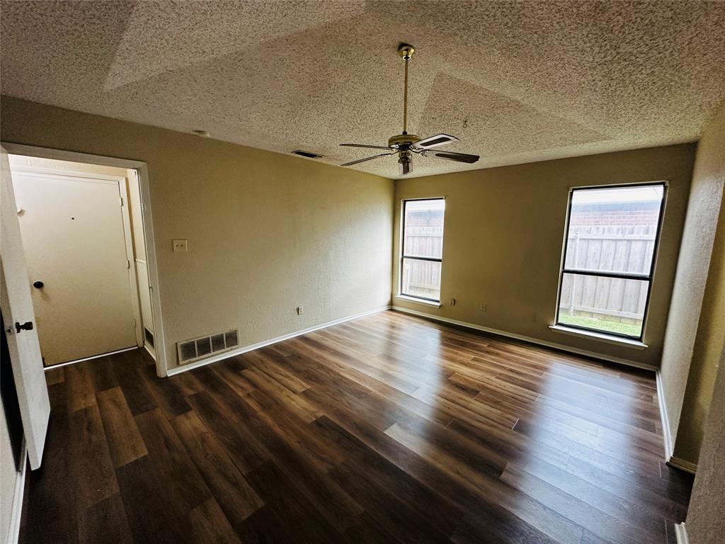 6741 Ridgetop Road North Richland Hills, TX 76182 - Photo 28 of 40 Primary Bedroom