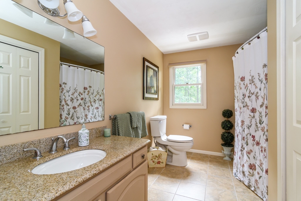 19 Nathan Road Mansfield, MA 02048 - Photo 22 of 38