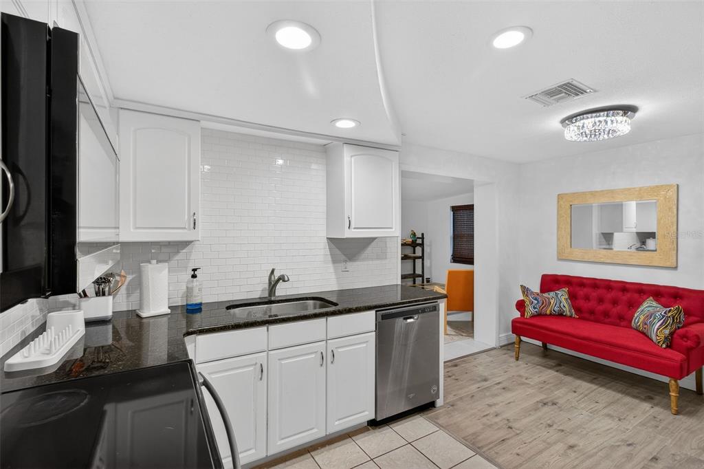 3214 Huntington Road Holiday, FL 34691 - Photo 17 of 25 Gallery Image 17