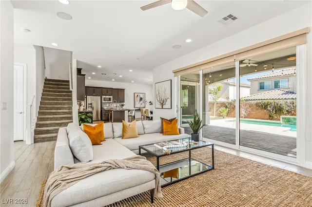 $4,295 | 3210 Mura Del Prato Avenue, Henderson, NV 89044