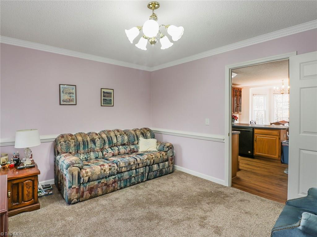 160 Creekside Ridge Drive High Point, NC 27265 - Photo 12 of 30 Gallery Image 12