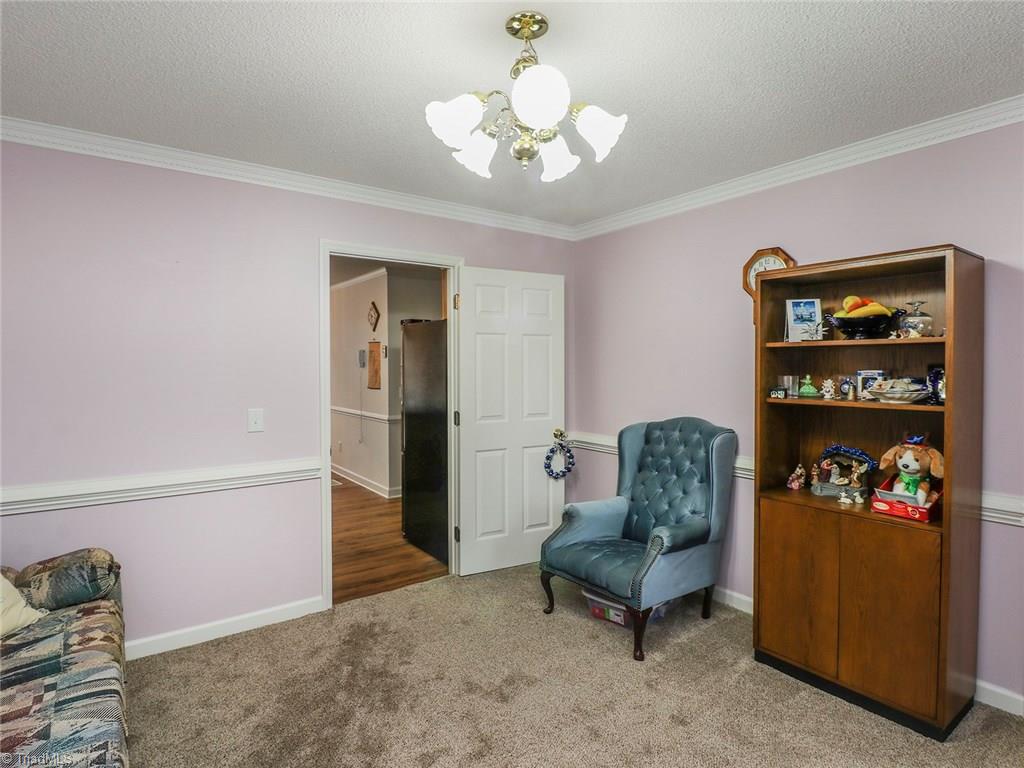 160 Creekside Ridge Drive High Point, NC 27265 - Photo 13 of 30 Gallery Image 13